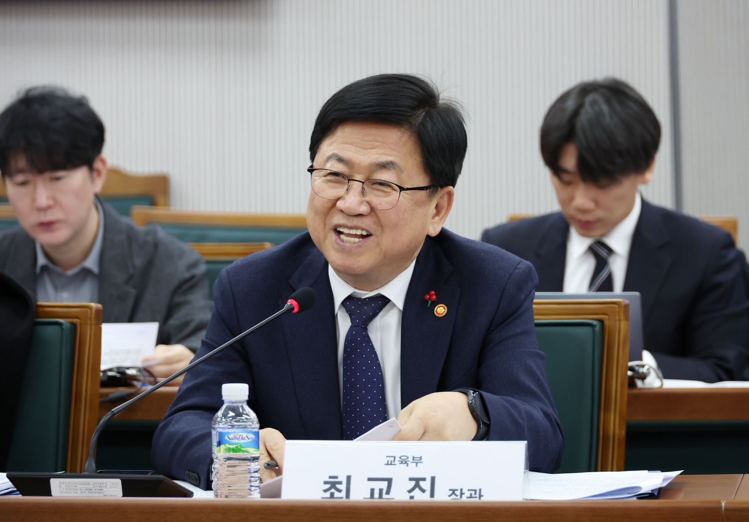 최교진 교육부 장관은 12월 19일(금), 전남대학교에서 「국가균형성장을 위한 지방대학 육성방안」 마련을 위한 서남·전북권 현장 간담회를 개최했다.